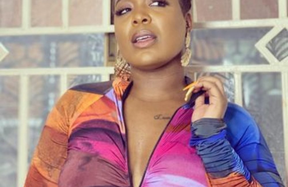 Soundcity OAP Moet Abebe Stars In D'banj's Music Video "Banga"