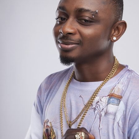 Veteran Nigeria singer Sean Tizzle has released a brand new single “Know Person” which features an amazing vibe.